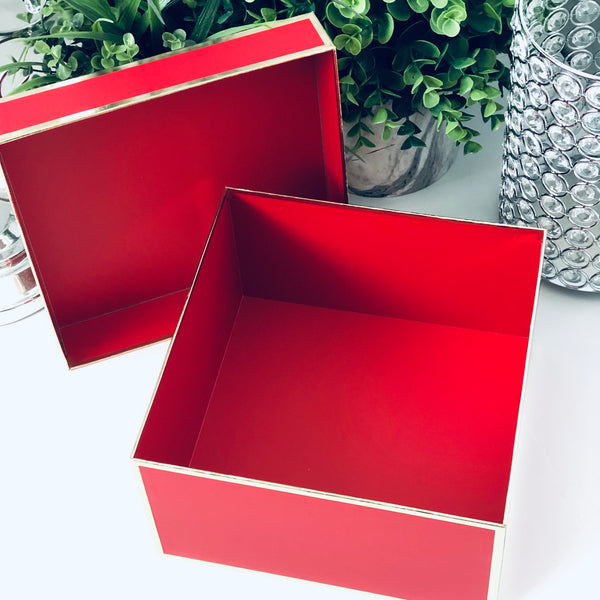 Personalized Two-Piece Gold Trim Keepsake Box for Special Occasions