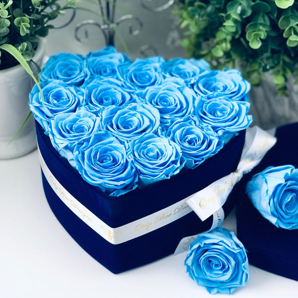 Velvet Heart Rose Box - Pink